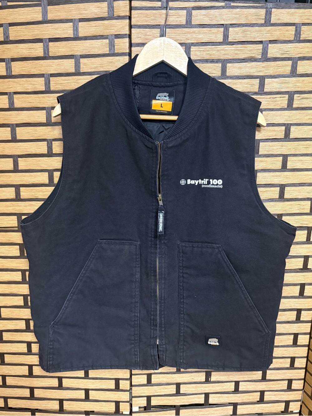 Berne black vest men’s size large